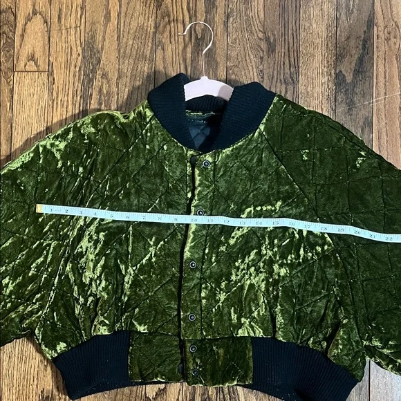 VINTAGE BETSEY JOHNSON QUILTED VELVET CROPPED BOMBER JACKET S M L OS - Picture 4 of 8